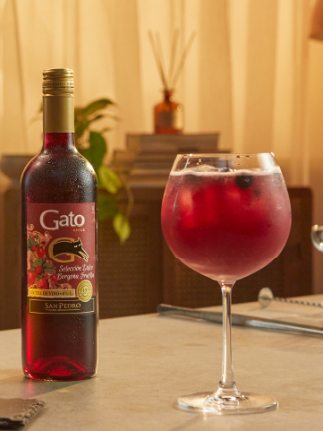 Más Dulce que un Copihue | Cocteles Chilenas